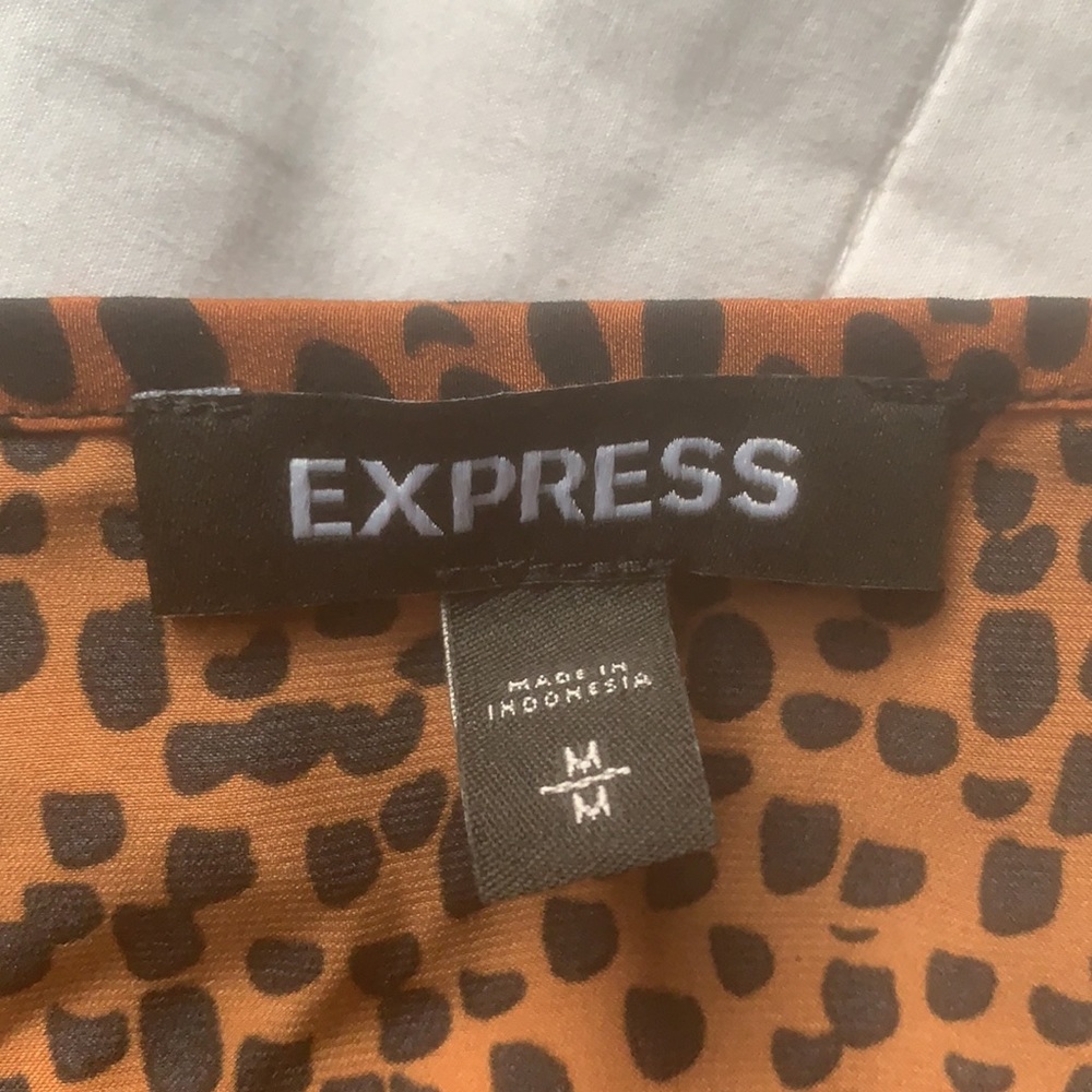 Express top - Picture 2 of 2